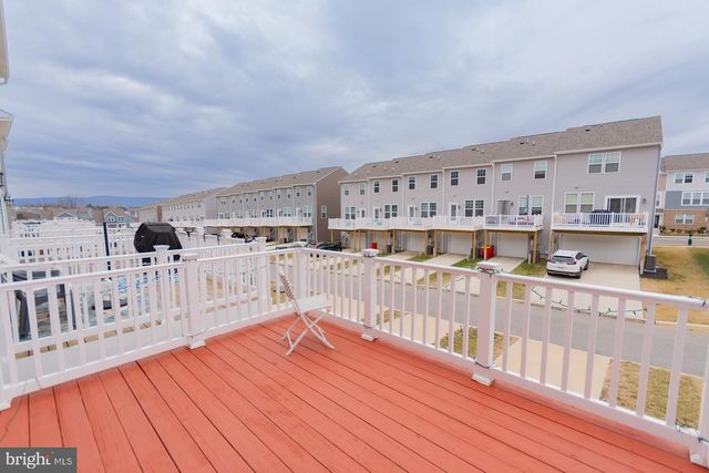 154 COOLIDGE AVE, Ranson, WV 25438