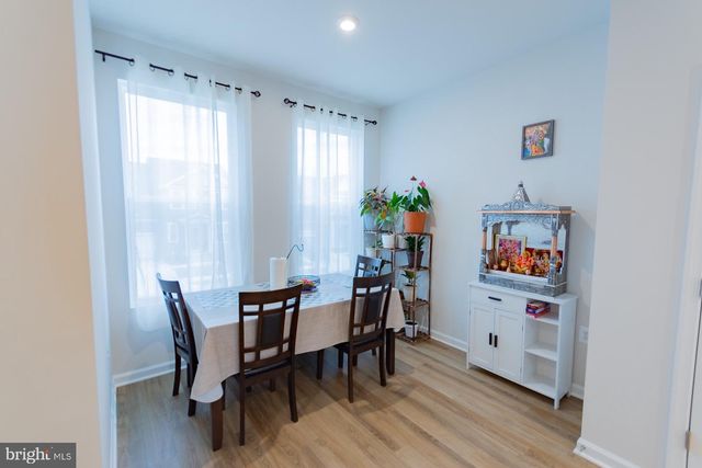 154 COOLIDGE AVE, Ranson, WV 25438