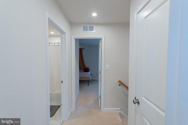 154 COOLIDGE AVE, Ranson, WV 25438