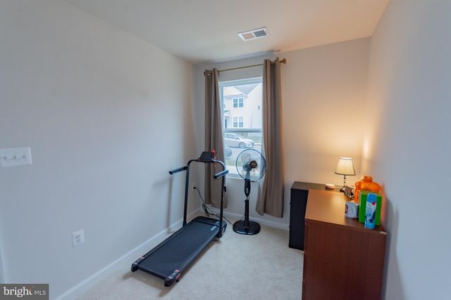 154 COOLIDGE AVE, Ranson, WV 25438