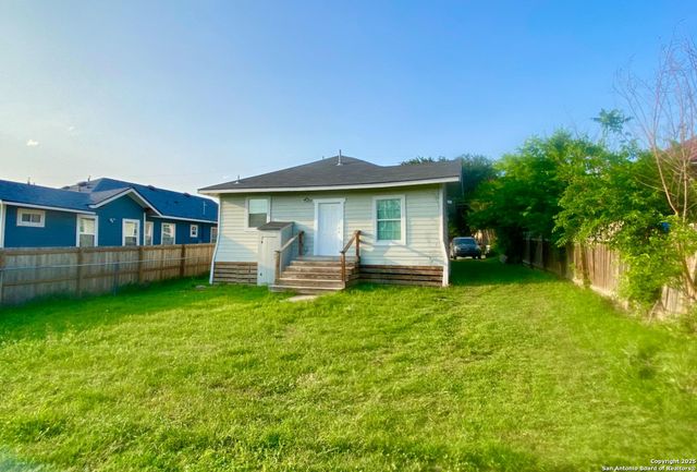 330 Princeton, San Antonio, TX 78201