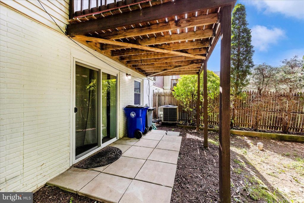 Image 31 of property listing at 1667 COLONIAL WAY, Frederick, MD 21702