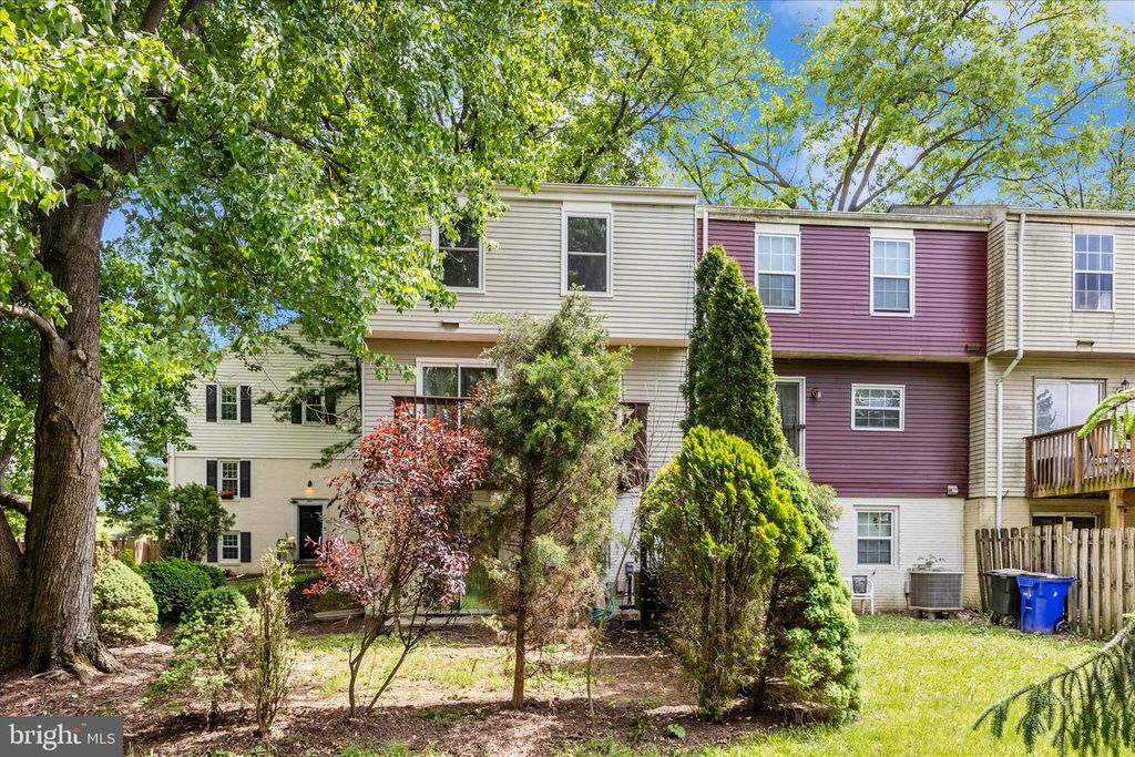 Image 36 of property listing at 1667 COLONIAL WAY, Frederick, MD 21702