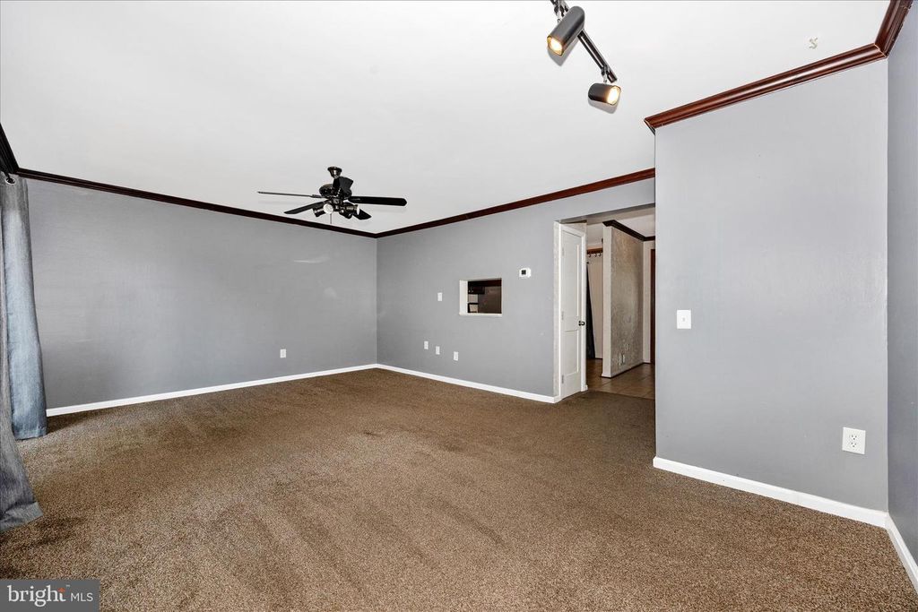 Image 7 of property listing at 1667 COLONIAL WAY, Frederick, MD 21702