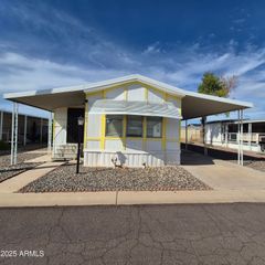 10955 N 79th Avenue 163, Glendale, AZ 85303