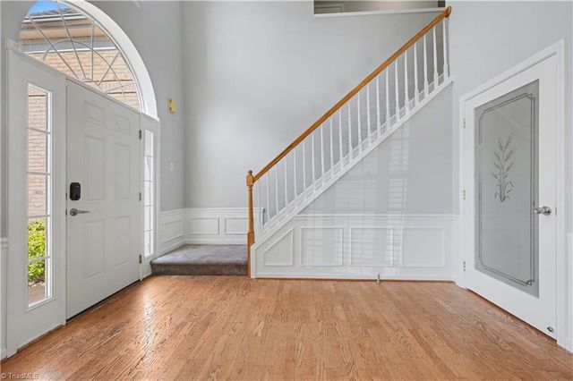 1579 Pondhaven Drive, High Point, NC 27265