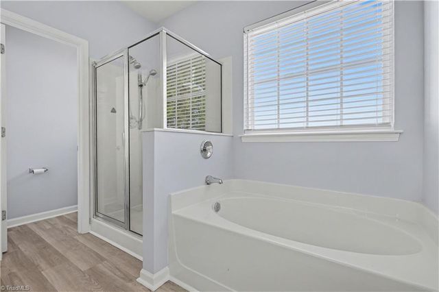 1579 Pondhaven Drive, High Point, NC 27265