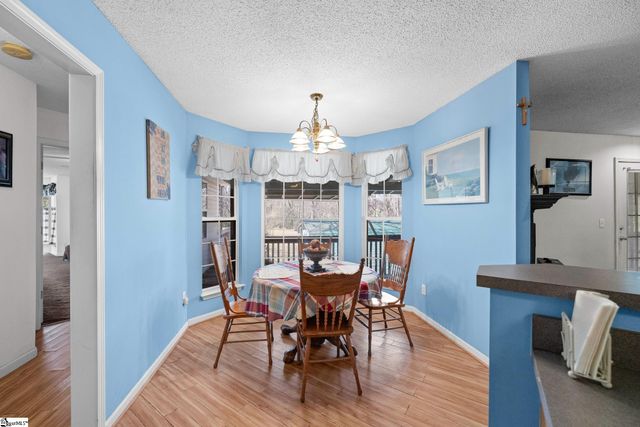 2883 N Highway 101, Greer, SC 29651