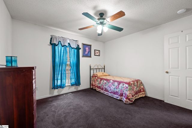 2883 N Highway 101, Greer, SC 29651