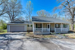 2883 N Highway 101, Greer, SC 29651