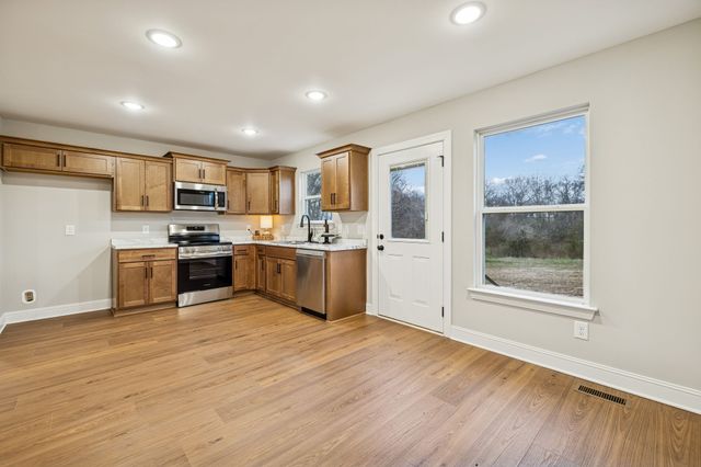 1097 Landing Lane Lot 7, Adams, TN 37010