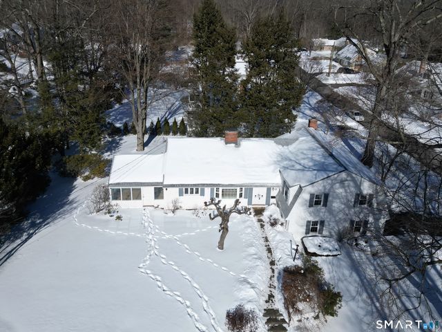 12 Timrod Road, West Hartford, CT 06107