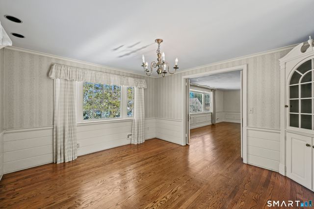 12 Timrod Road, West Hartford, CT 06107