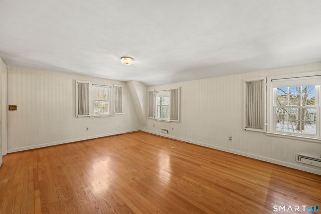 12 Timrod Road, West Hartford, CT 06107