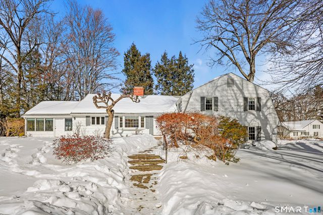 12 Timrod Road, West Hartford, CT 06107