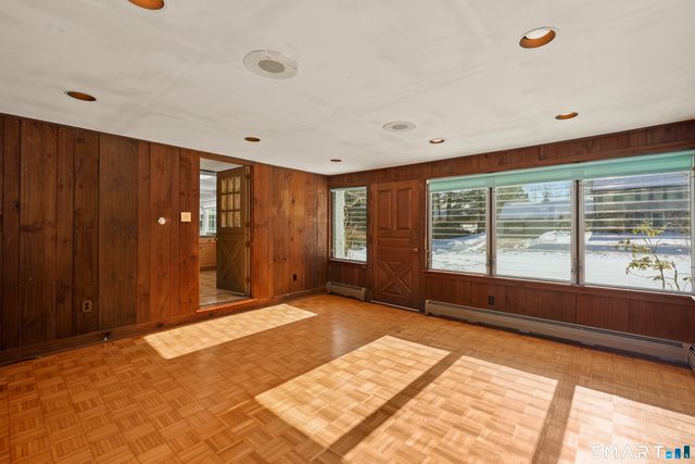 12 Timrod Road, West Hartford, CT 06107