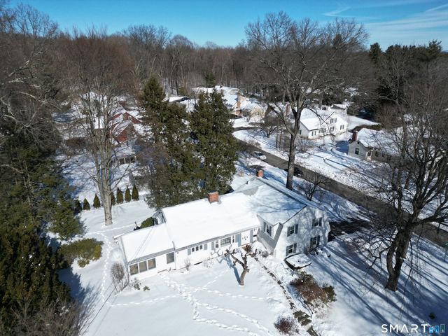 12 Timrod Road, West Hartford, CT 06107