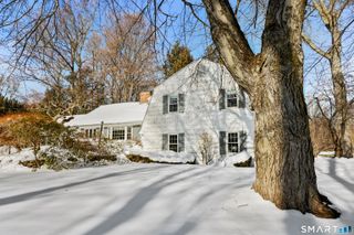 12 Timrod Road, West Hartford, CT 06107
