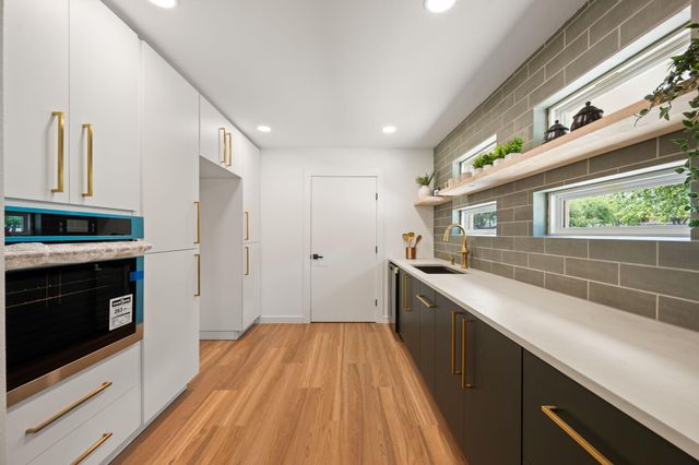 8411 Kimble CV, Austin, TX 78757