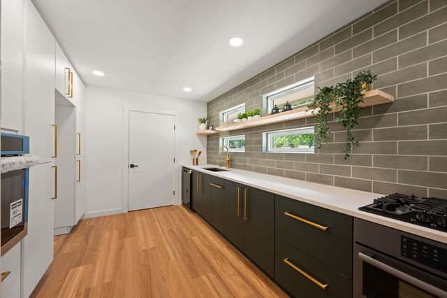 8411 Kimble CV, Austin, TX 78757