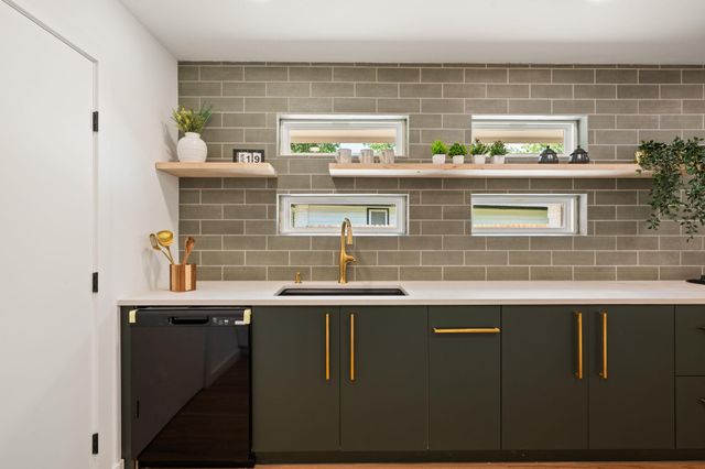 8411 Kimble CV, Austin, TX 78757