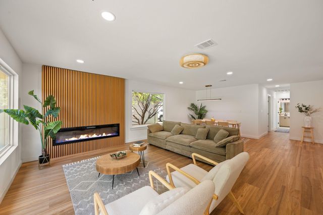 8411 Kimble CV, Austin, TX 78757