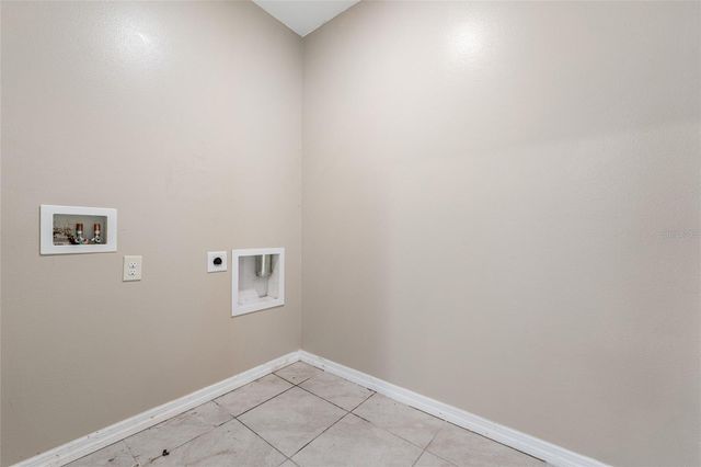 305 MEADOWBROOK BOULEVARD, Winter Haven, FL 33881