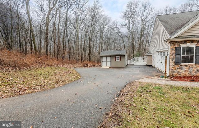 3895 BUFFALO RD, New Windsor, MD 21776