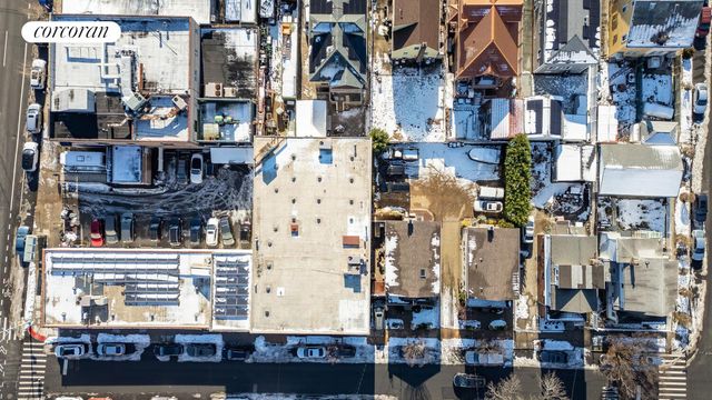 162-16 77TH Road, New York City, NY 11366