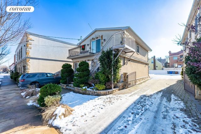 162-16 77TH Road, New York City, NY 11366