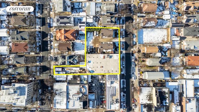 162-16 77TH Road, New York City, NY 11366