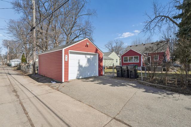 6734 Russell Avenue S, Richfield, MN 55423