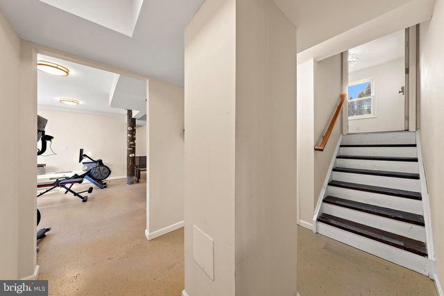 706 S BAY AVE, Beach Haven, NJ 08008