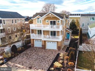 706 S BAY AVE, Beach Haven, NJ 08008