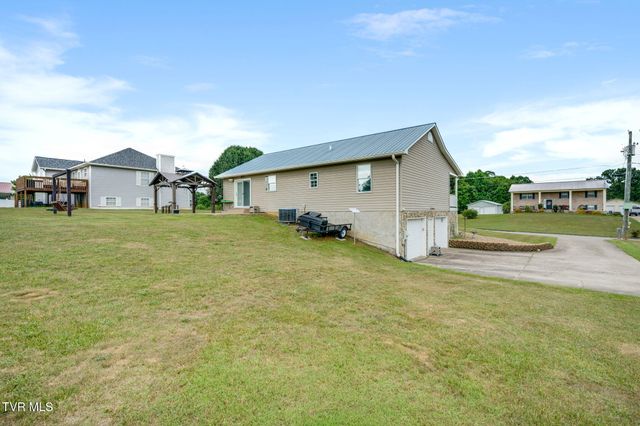 69 Pine Ridge Drive, Afton, TN 37616