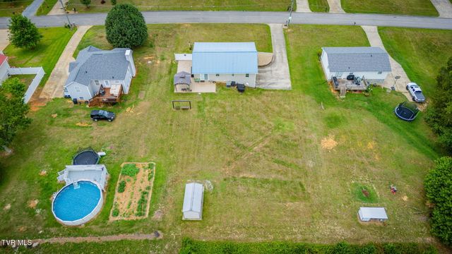 69 Pine Ridge Drive, Afton, TN 37616