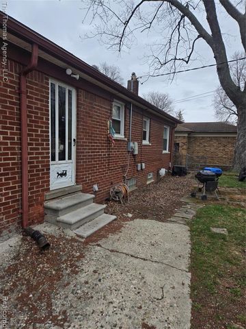 24220 Gardner Street, Oak Park, MI 48237