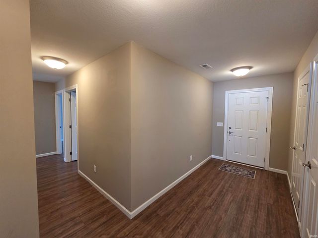 305 W Longfellow Boulevard, Columbia City, IN 46725