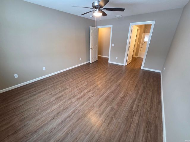 305 W Longfellow Boulevard, Columbia City, IN 46725