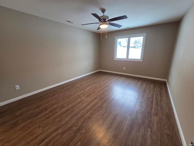 305 W Longfellow Boulevard, Columbia City, IN 46725