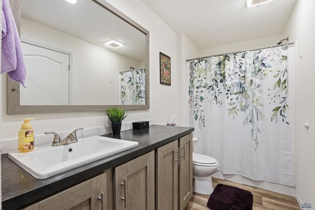 1717.63 E PHILADELPHIA, Rapid City, SD 57703