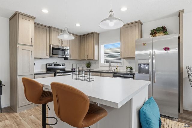 1717.63 E PHILADELPHIA, Rapid City, SD 57703