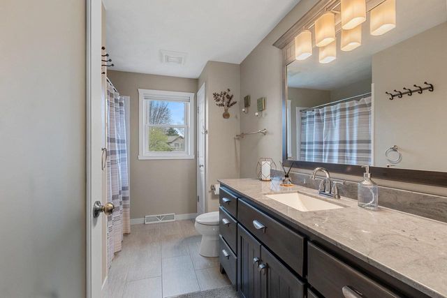 W2281 BLARNEY COURT, Freedom, WI 54130