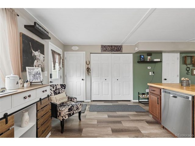 1874 Lanka Ln, Colorado Springs, CO 80915