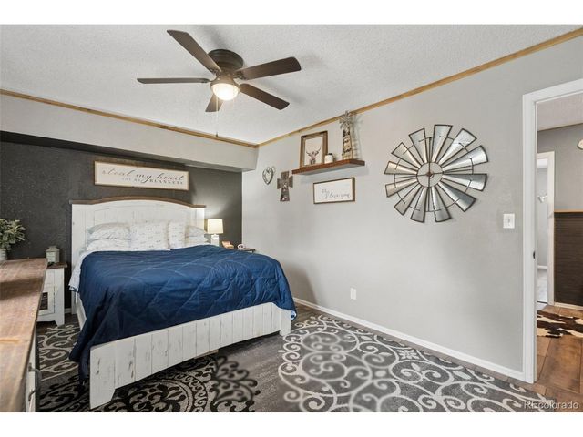 1874 Lanka Ln, Colorado Springs, CO 80915