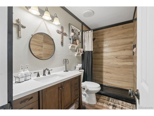 1874 Lanka Ln, Colorado Springs, CO 80915