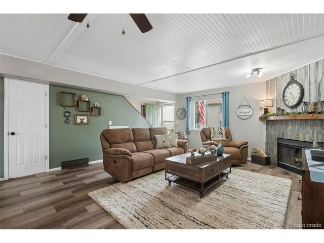 1874 Lanka Ln, Colorado Springs, CO 80915