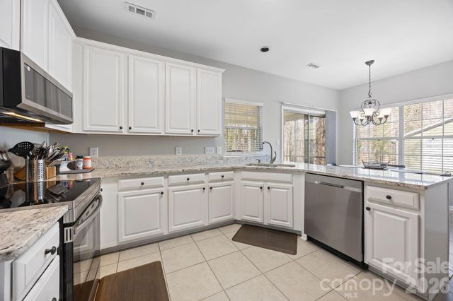 8701 Kirkley Glen Lane, Charlotte, NC 28215