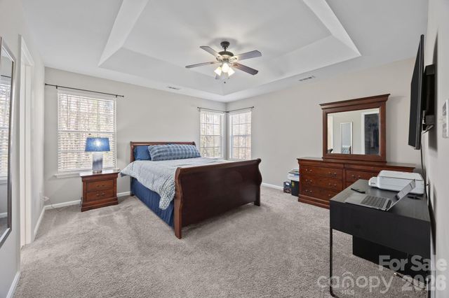 8701 Kirkley Glen Lane, Charlotte, NC 28215