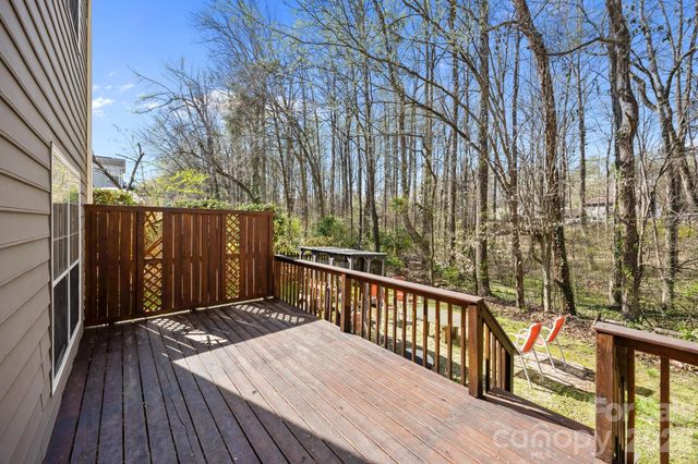 8701 Kirkley Glen Lane, Charlotte, NC 28215